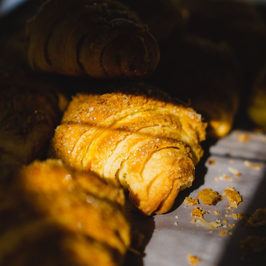 Croissants sortis du four